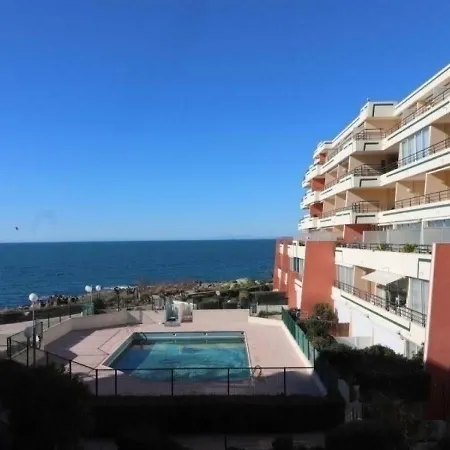 - 4 Pers, 31 M2, 2/1 Sète